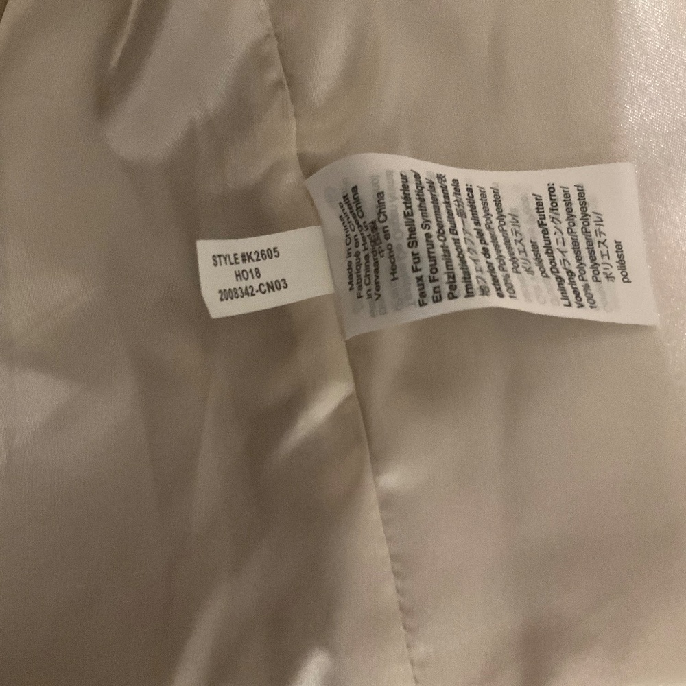 J.CREW SHERPA TEDDY FAUX FUR TOGGLE COAT. SIZE: S. COLOR: CREAM. ITEM # K2605. - Picture 7 of 10